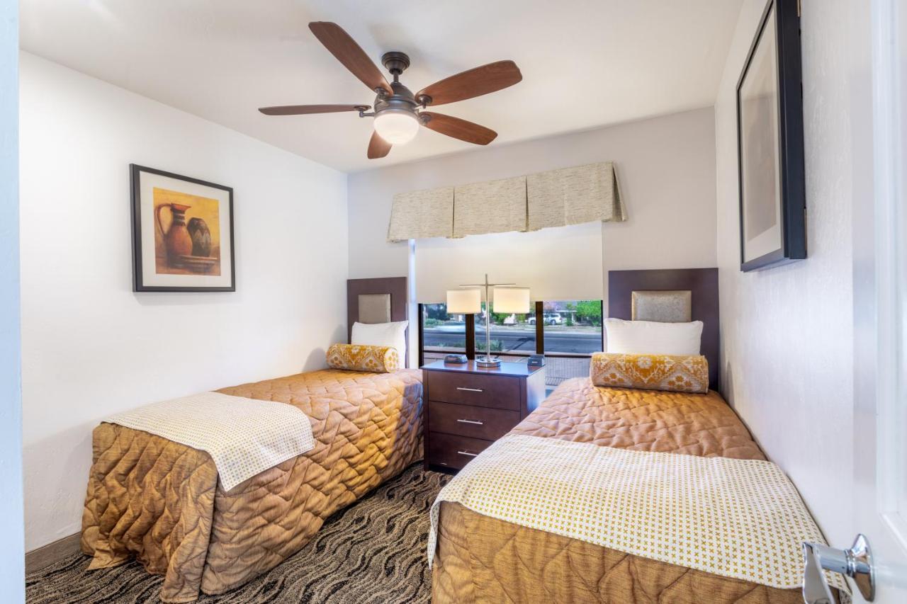 Three Bedroom Villa Terrace