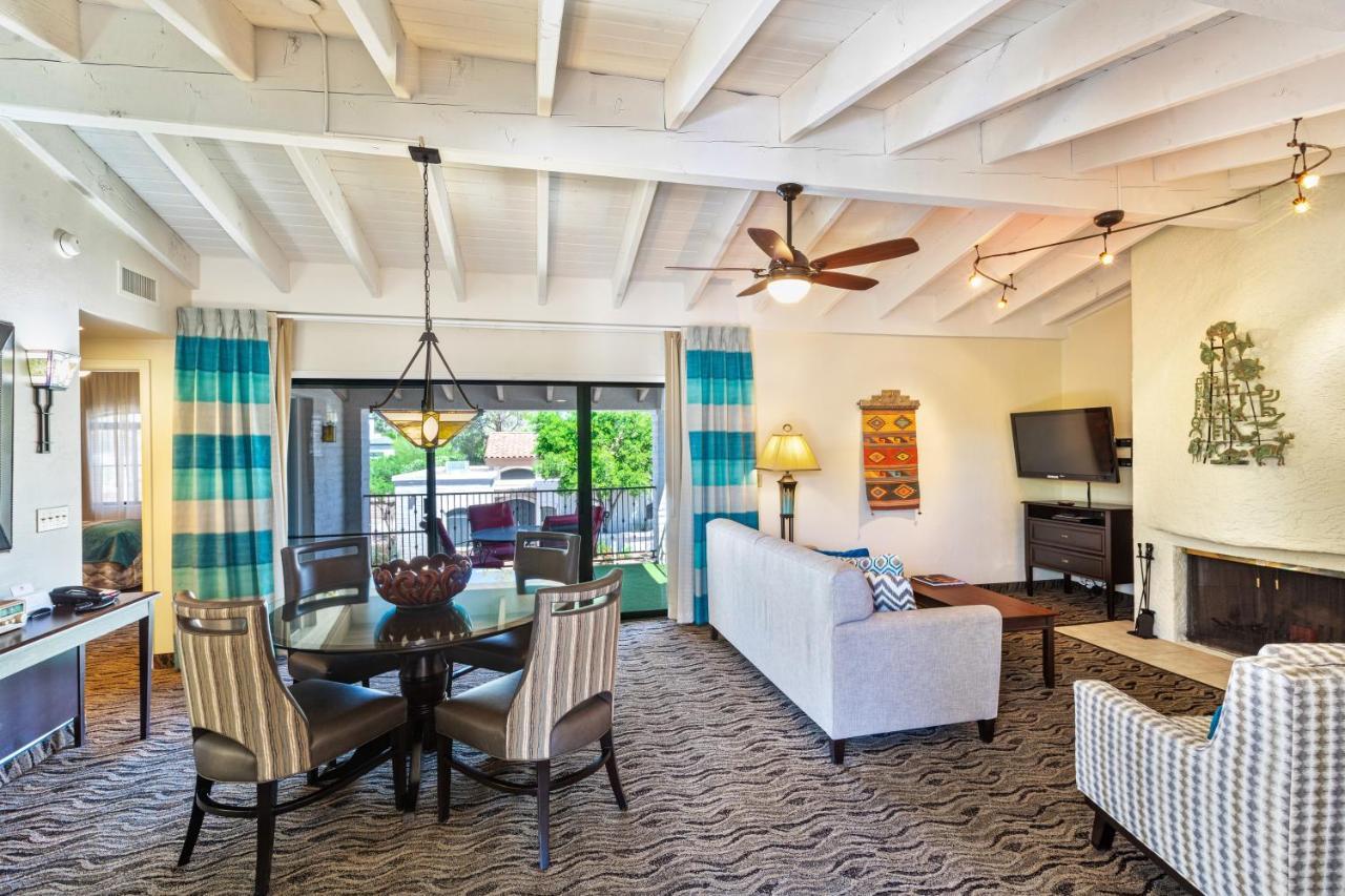 Deluxe Two Bedroom Villa Terrace