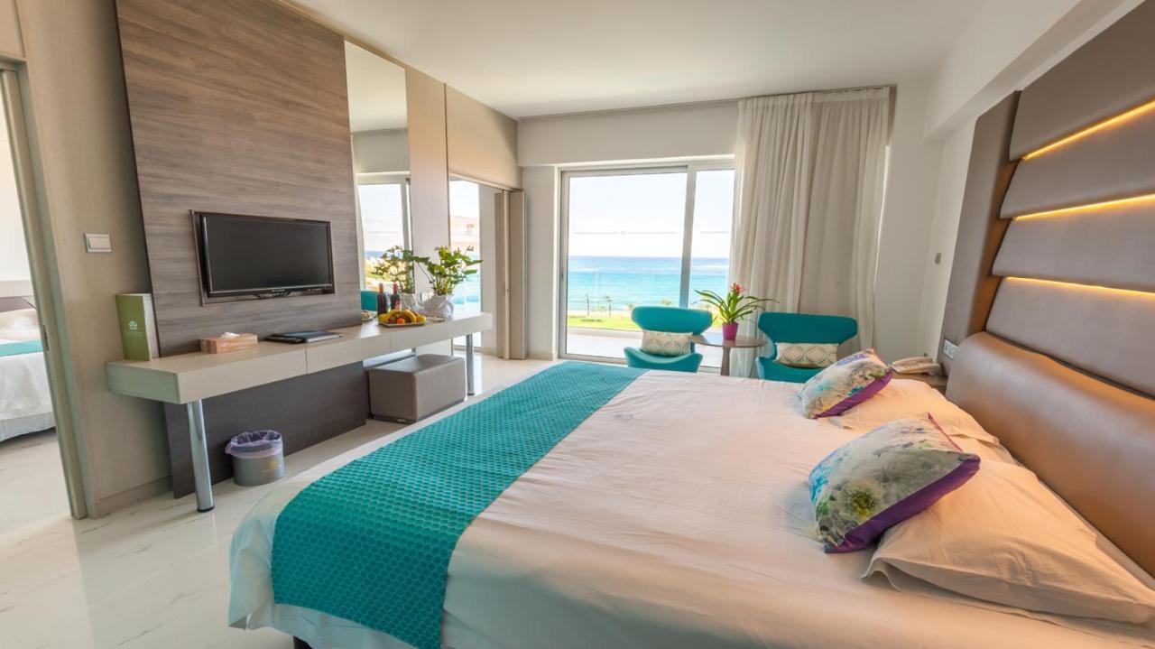 Rodzinny apartament typu Suite z widokiem na morze