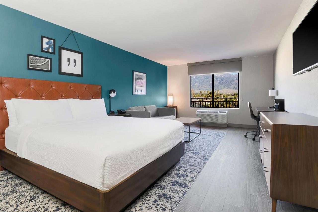 Larger Guest room 1 King