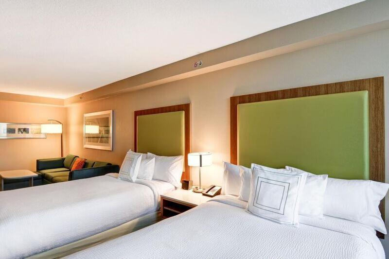 Double Suite Two Double Beds Trundle Sofa Bathtub Mobility Access or Hearing Accessible