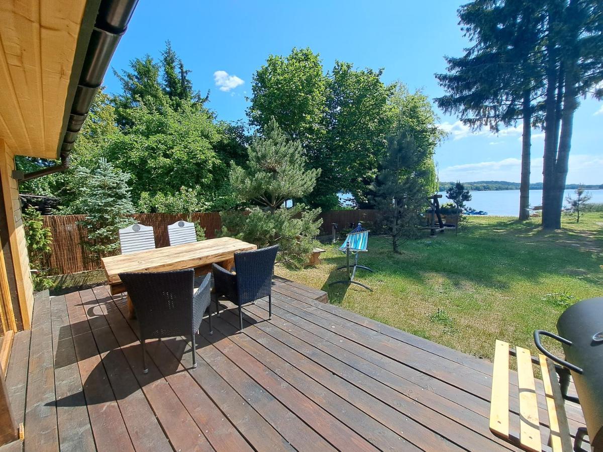 Superior Chalet with Lake View