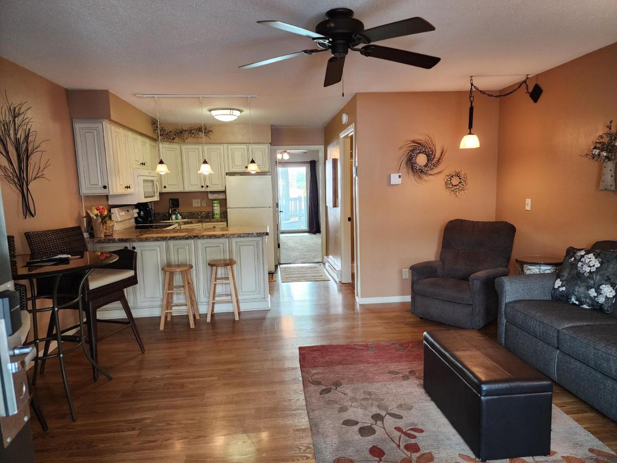 One Bedroom Lakeside