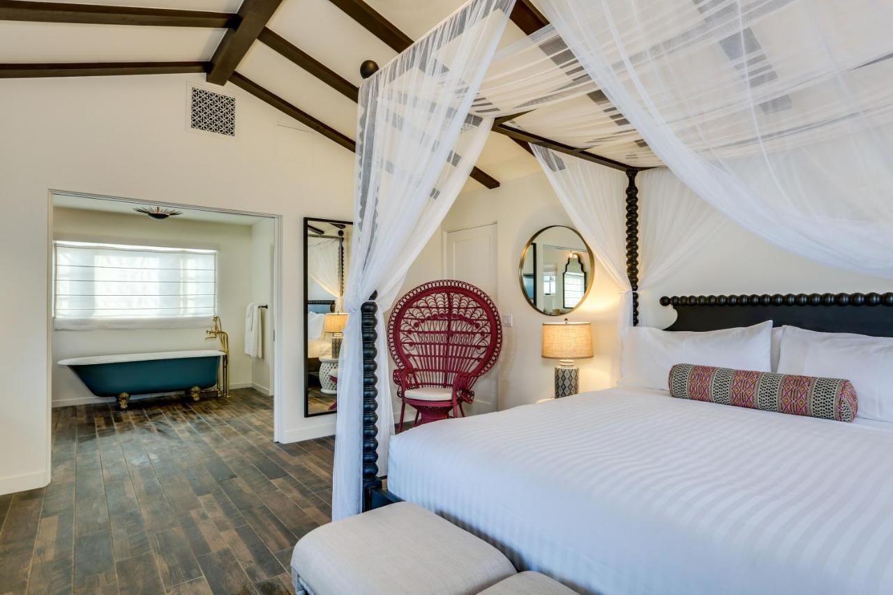 Grand Villa
