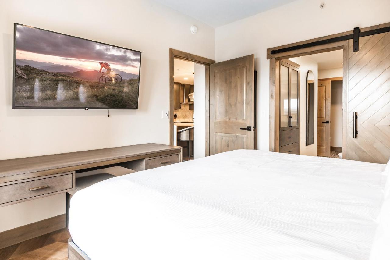 2 Bedroom Condominium 4311