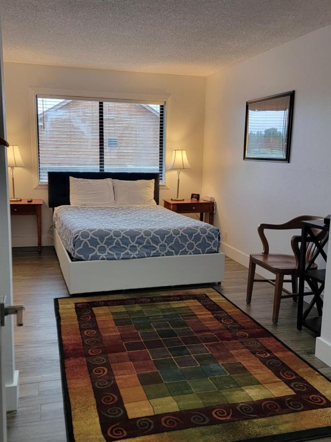 2nd Floor Deluxe Condo Ocean View Balcony Non Pet Friendly