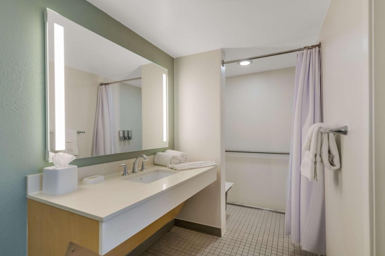 Mobility or Hearing Accessible Two Bedroom Suite King Queen