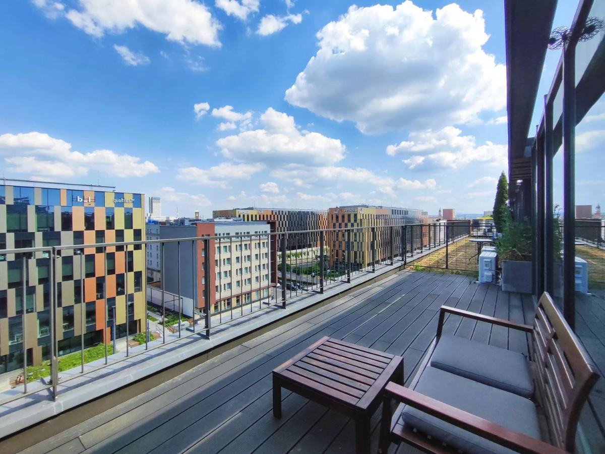 Apartament typu Tower Suite z tarasem i klimatyzacją