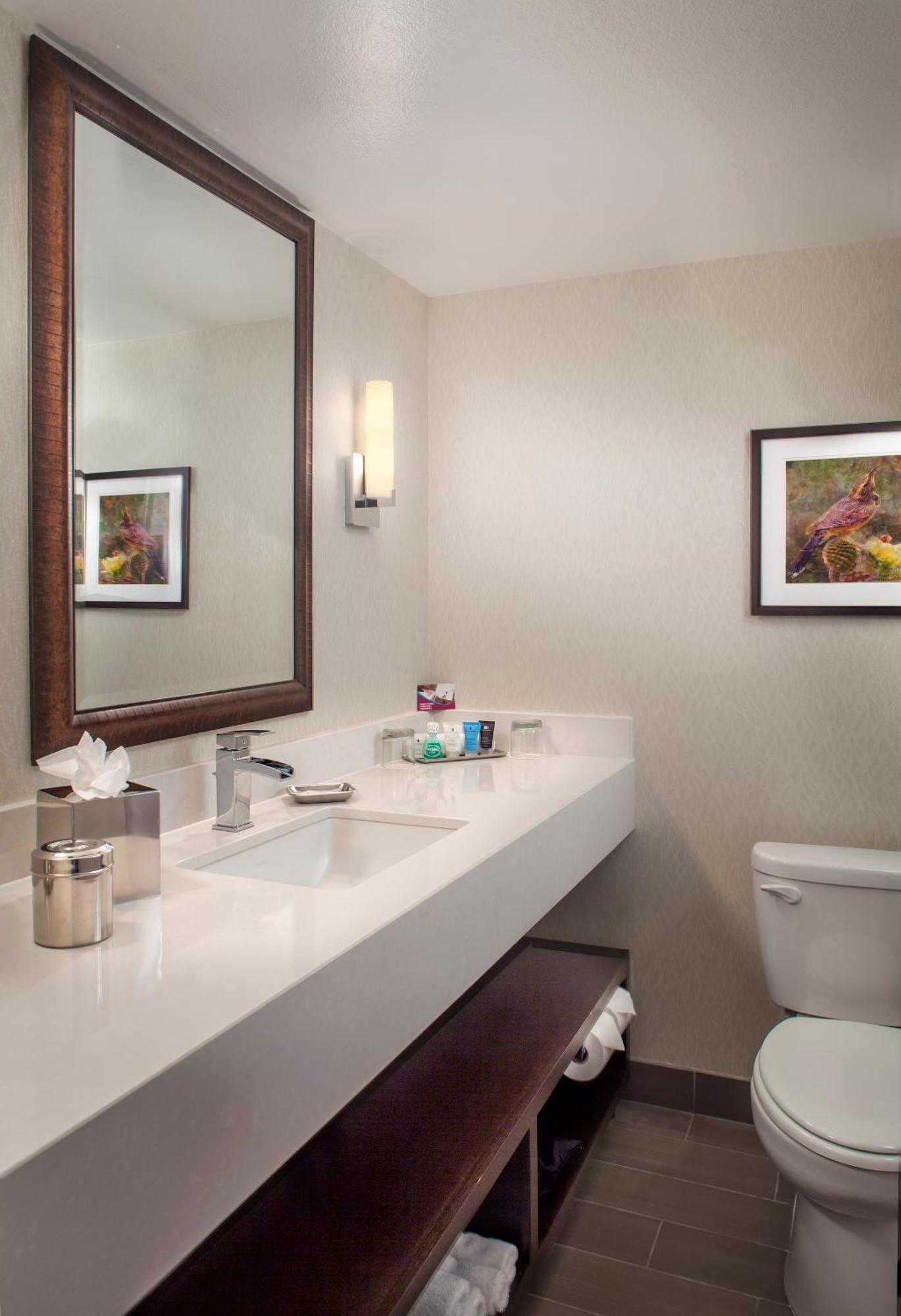 Premium Queen Room Two Queen Beds