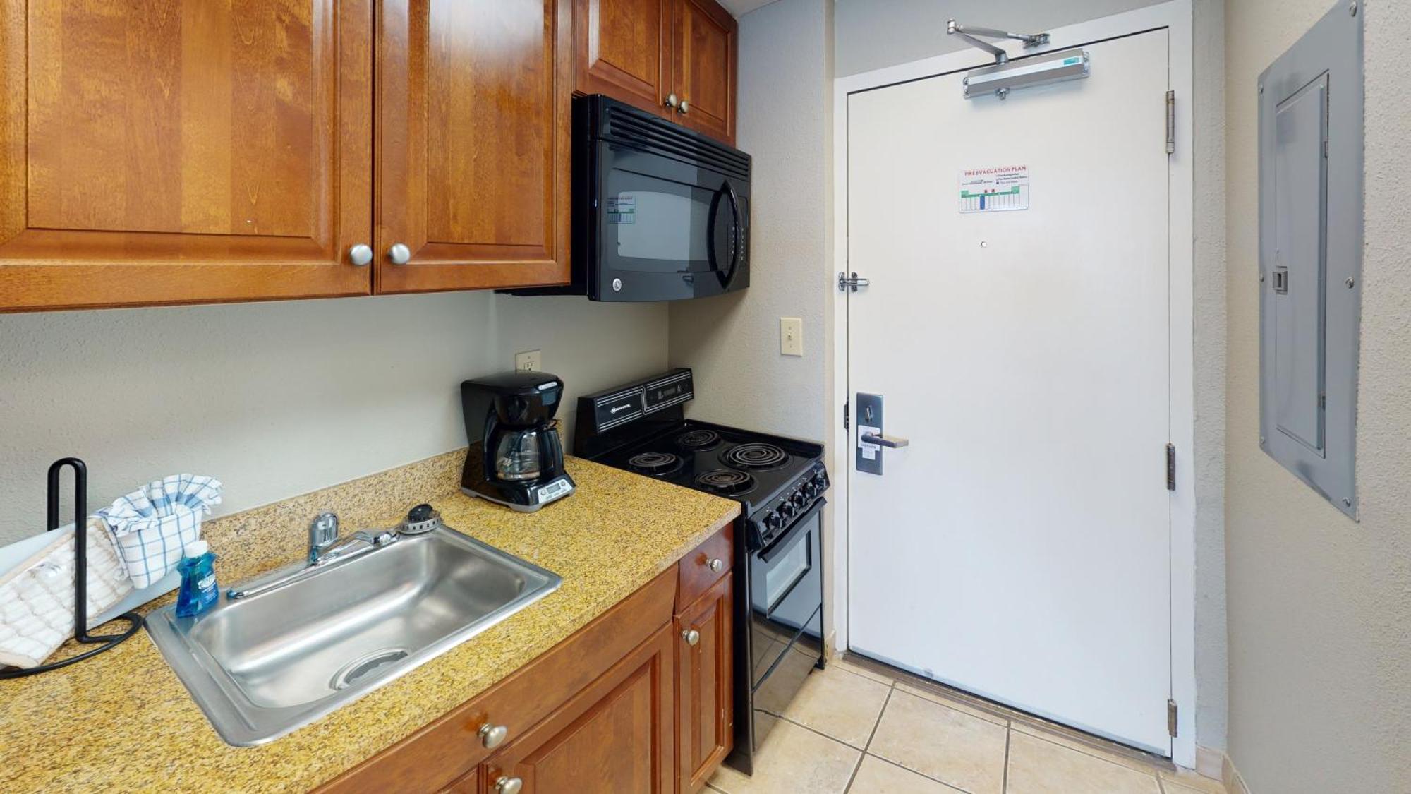 Oceanfront Deluxe Double Studio