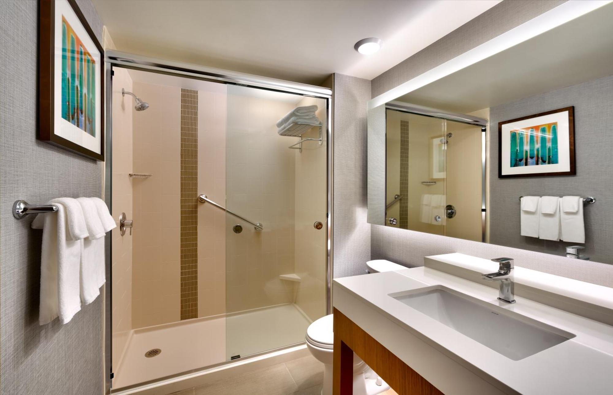 Queen Room Two Queen Beds High Floor