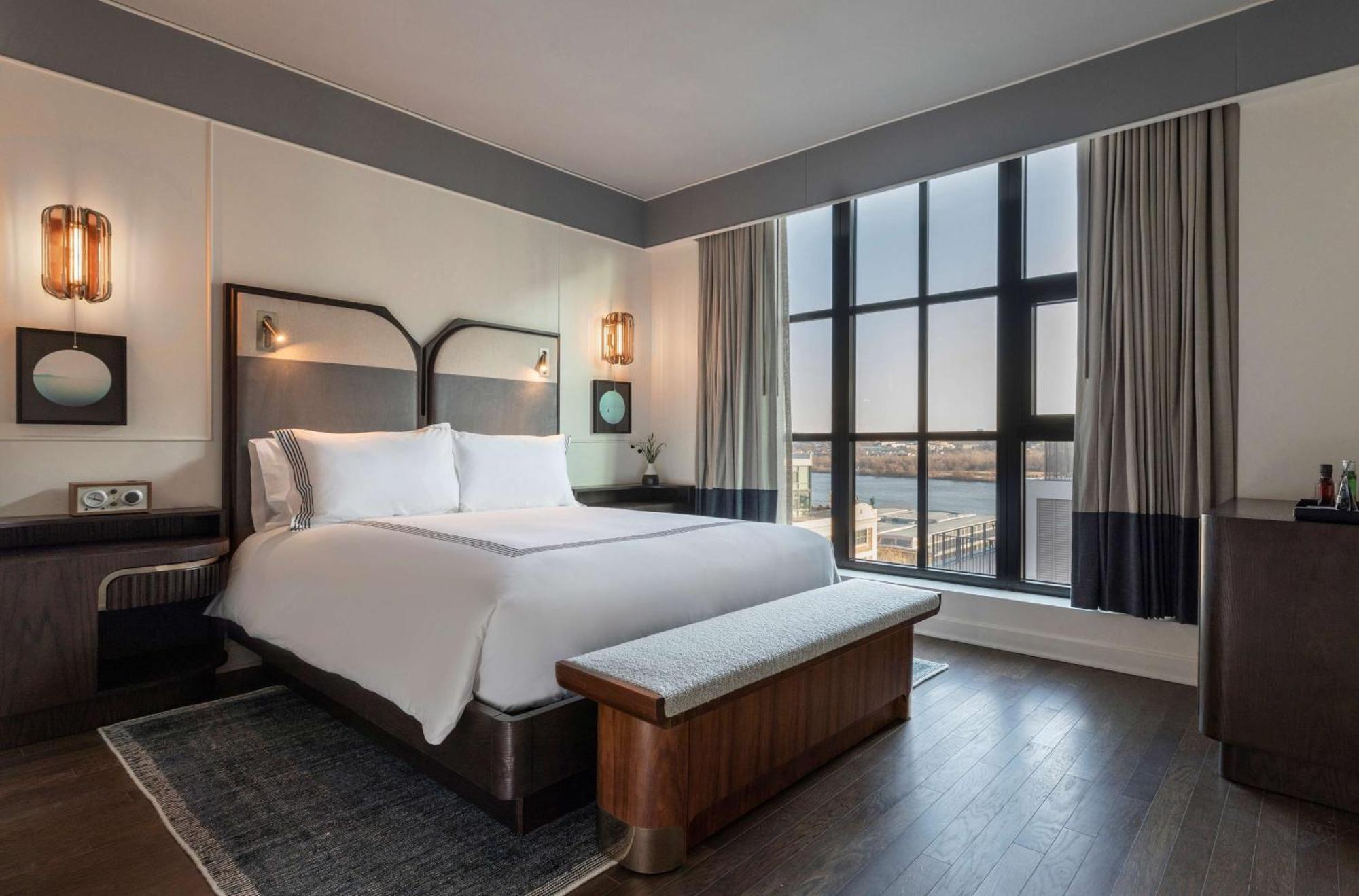 King Room River View