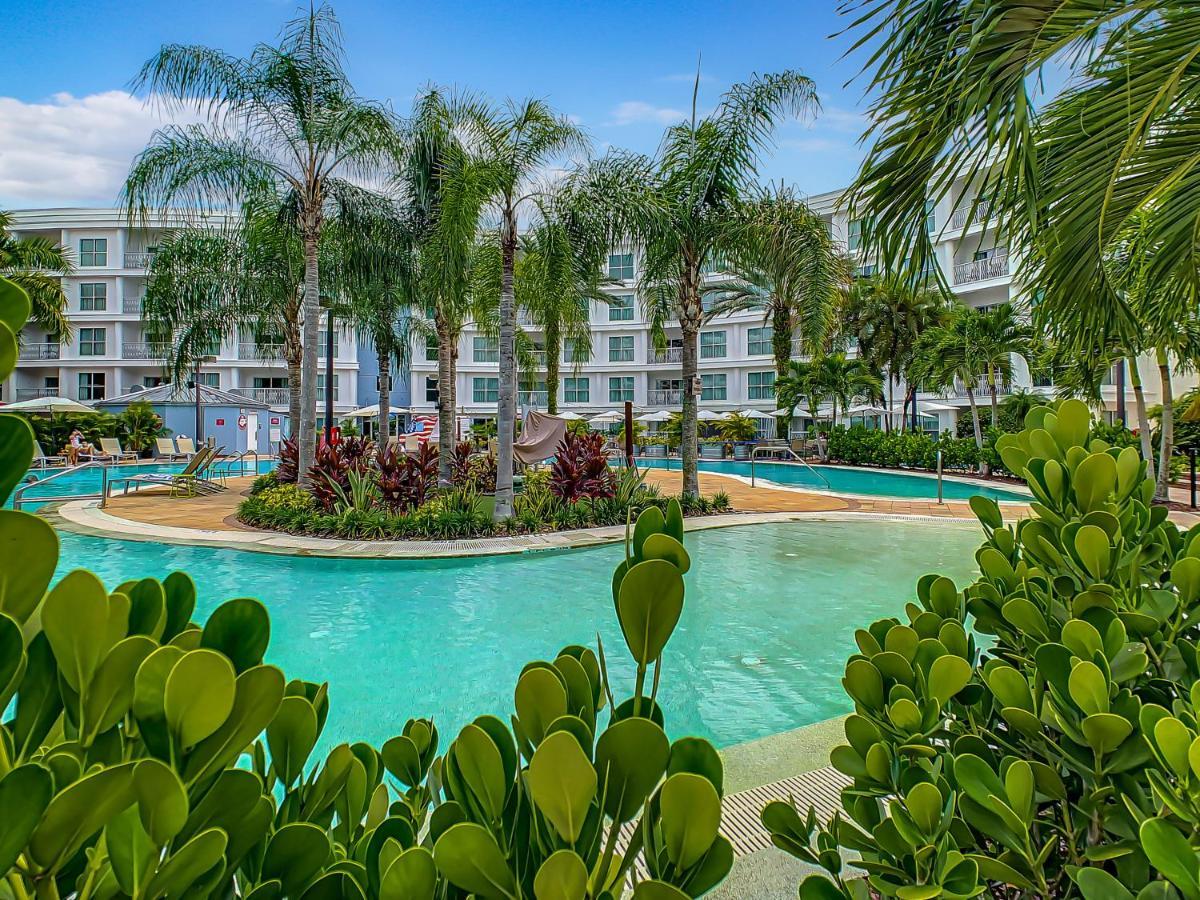 Apartment Pool View