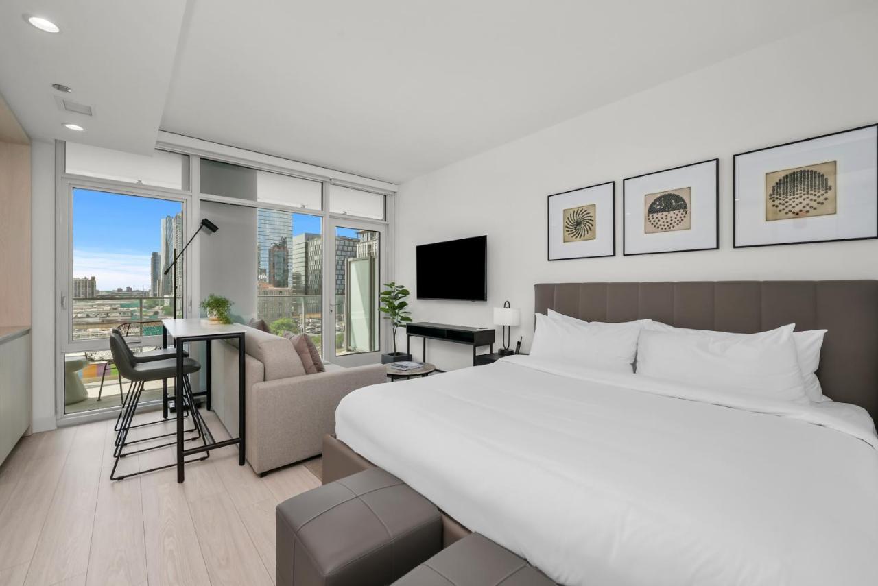 Level Suite