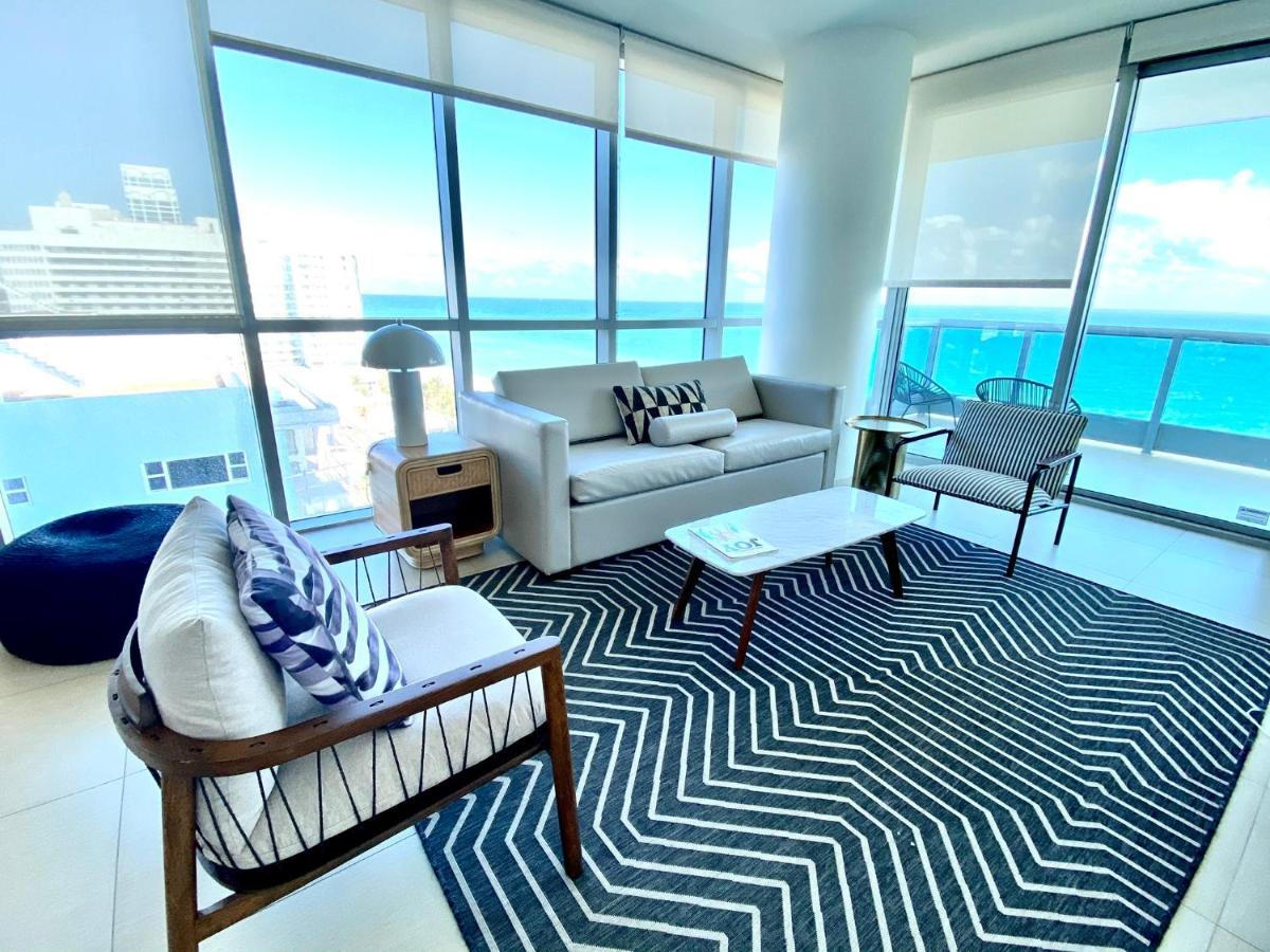 Superior One-Bedroom Suite Direct Ocean View