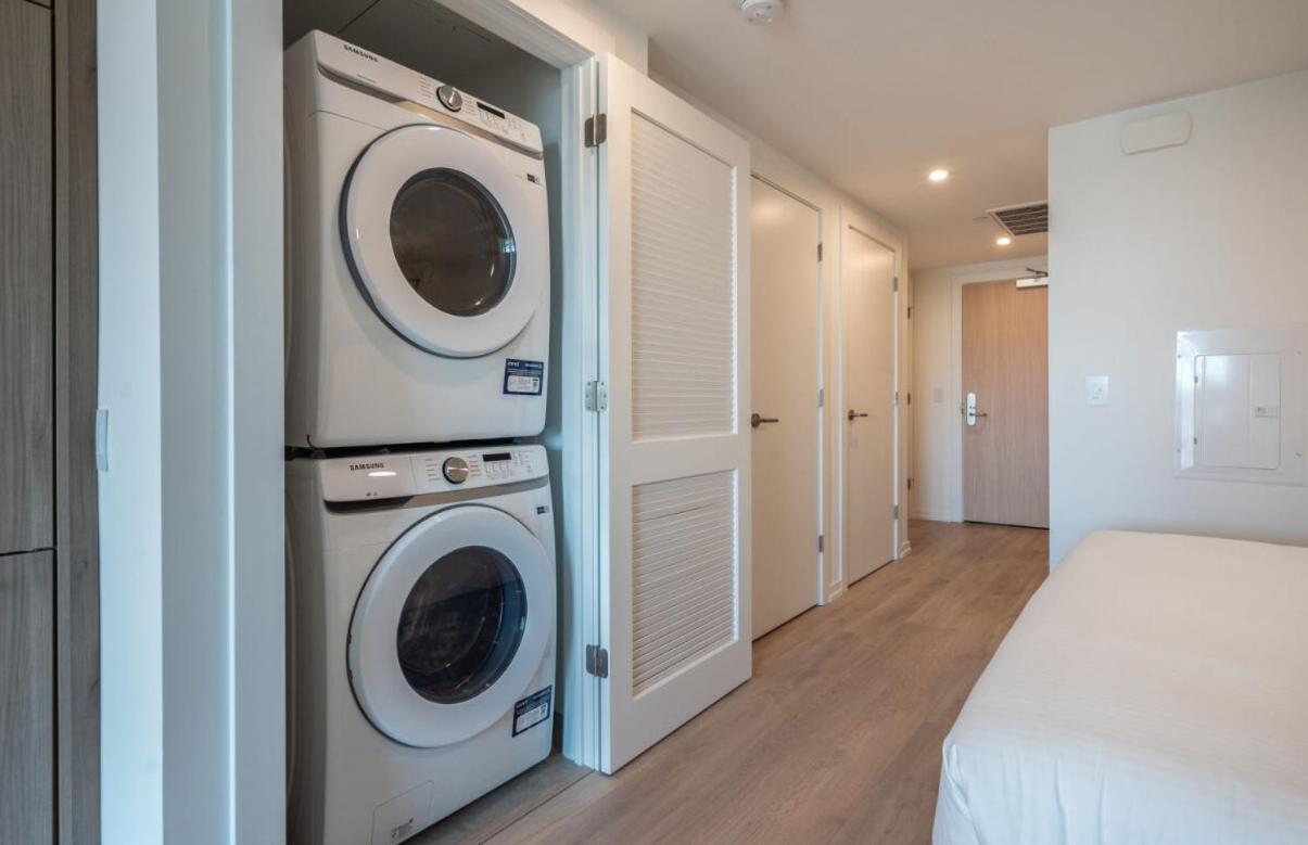 Level Suite
