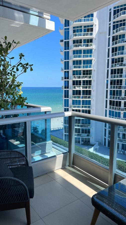 Deluxe One Bedroom King Suite Ocean City View