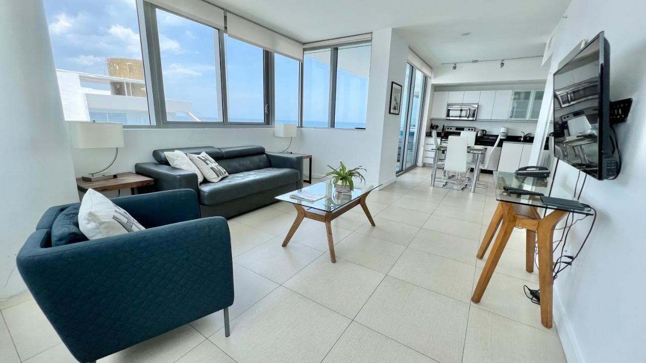Deluxe One Bedroom King Suite Ocean City View