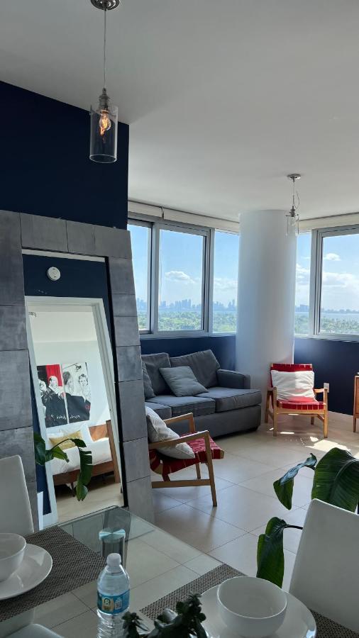 Deluxe One Bedroom King Suite Ocean City View