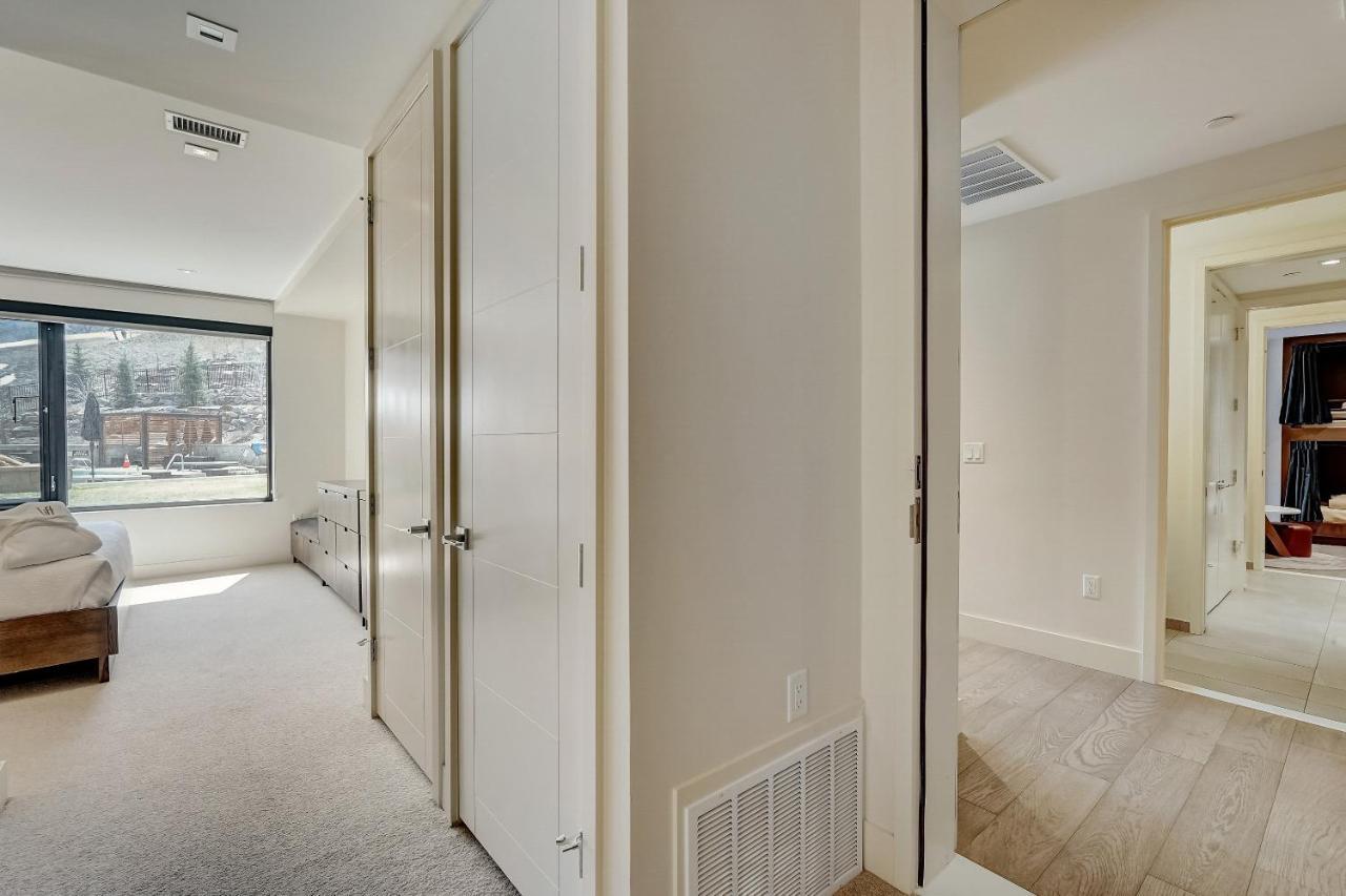 3 Bedroom Condominium 307