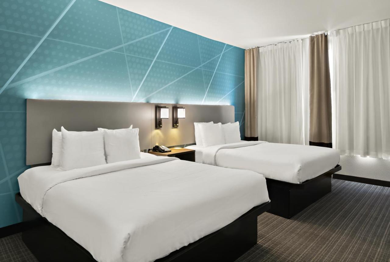 Queen Suite Two Queen Beds Accessible or Non-Smoking