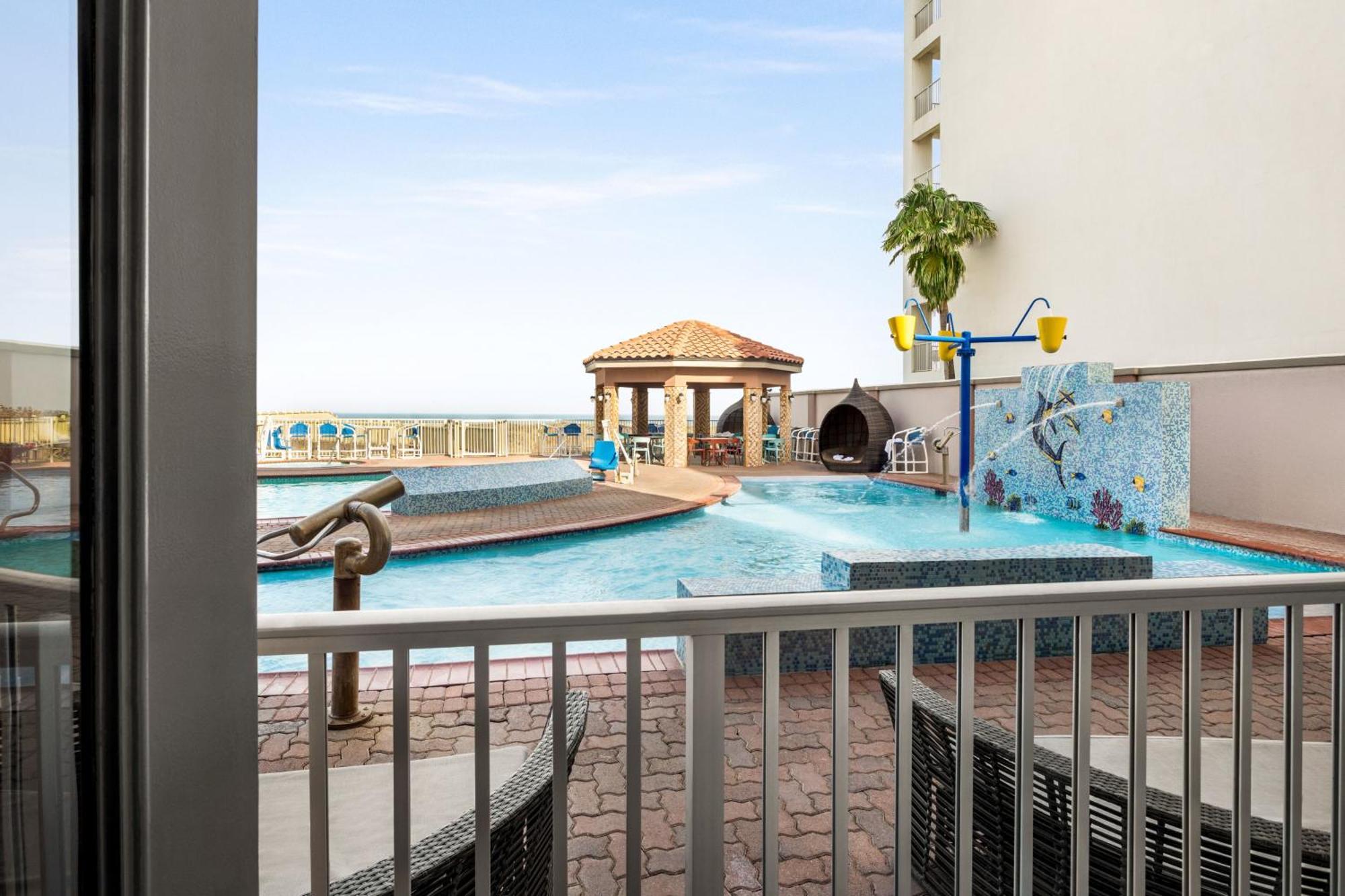 Double Room Pool View