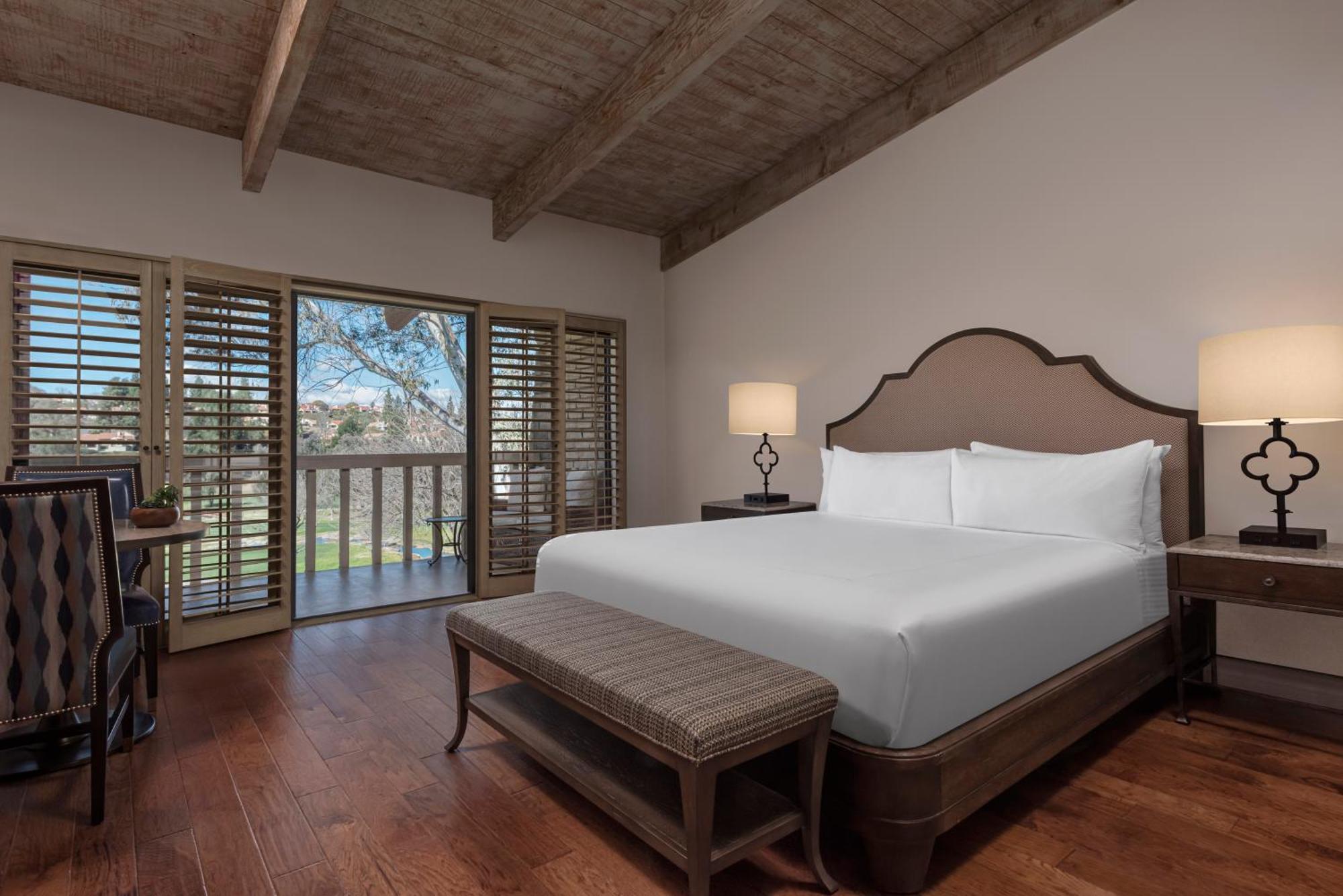 Premium Room Golf or Spa View One