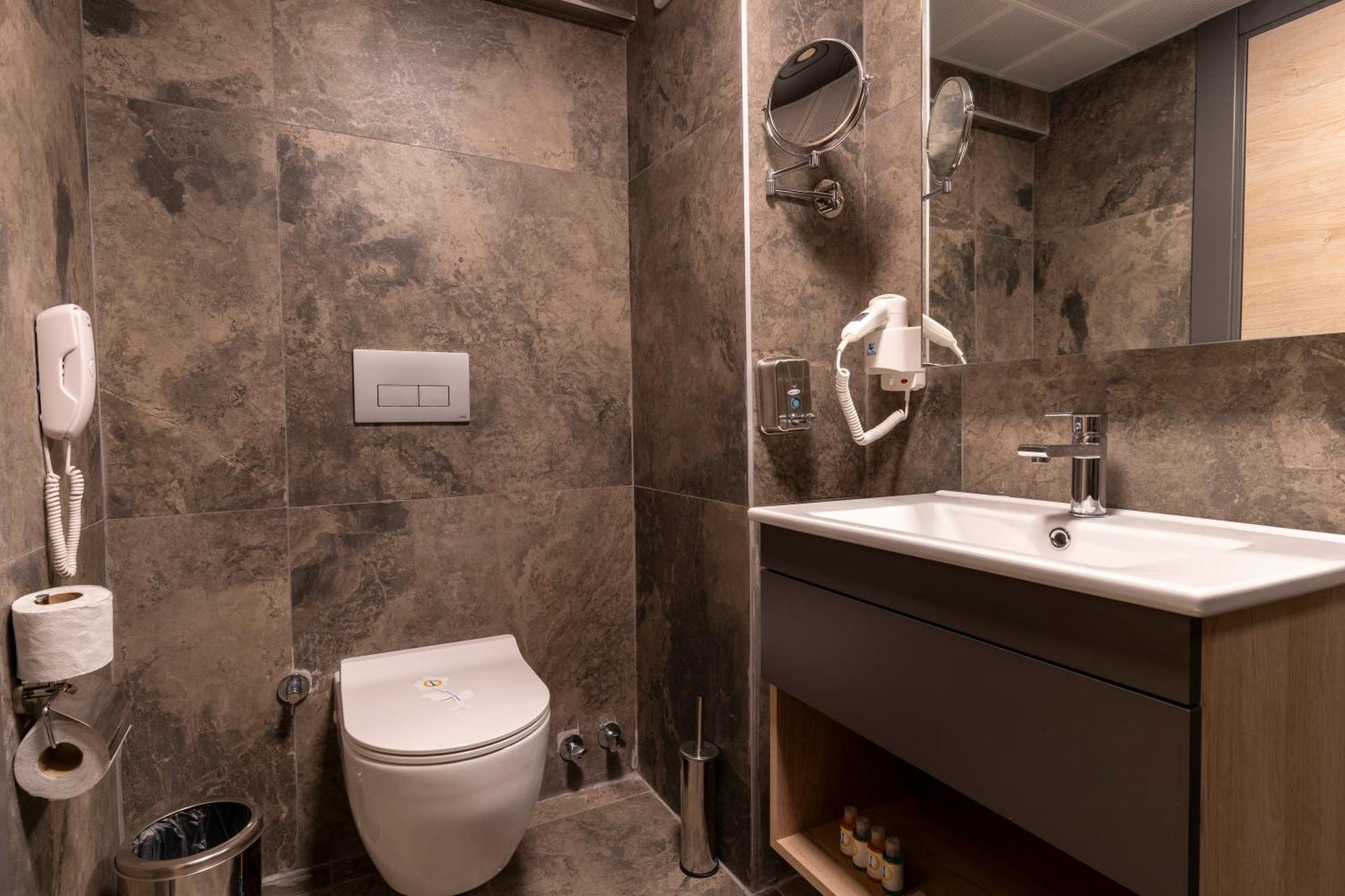 Apartament typu Suite z wanną z hydromasażem