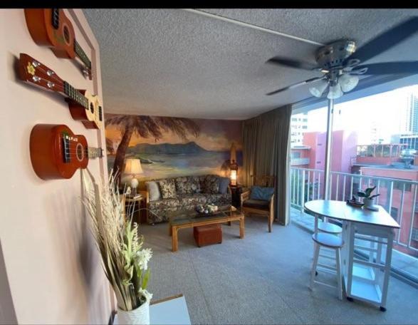 Studio Balcony