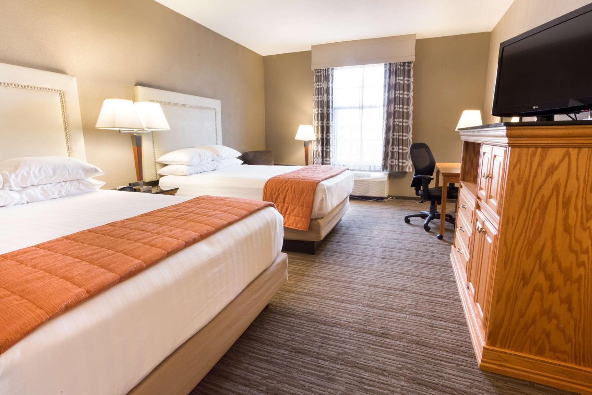Deluxe Queen Room Two Queen Beds