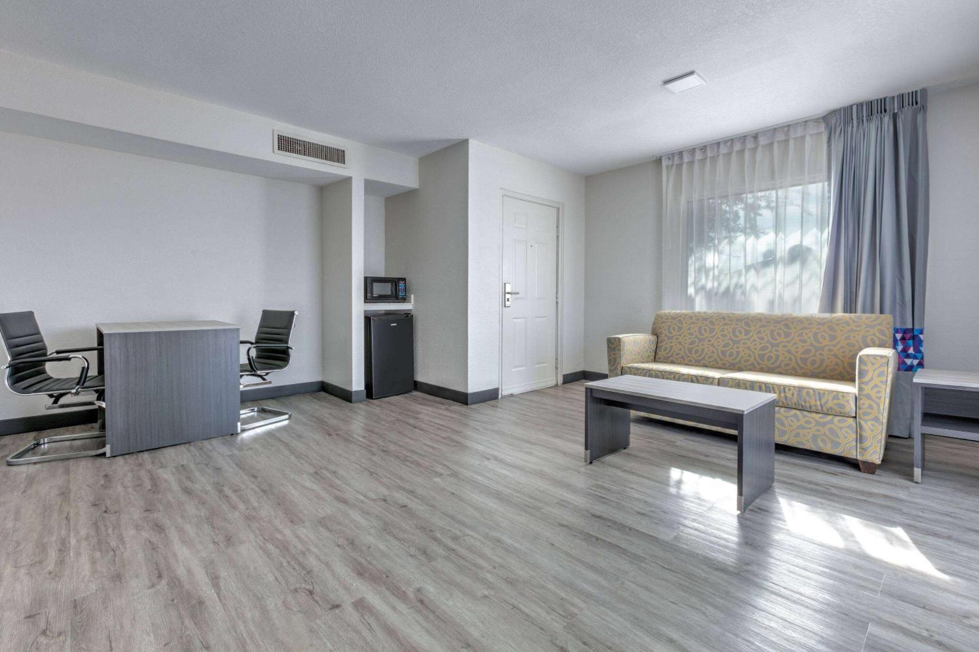 Apartament typu Suite dla niepalących z łóżkiem typu king-size