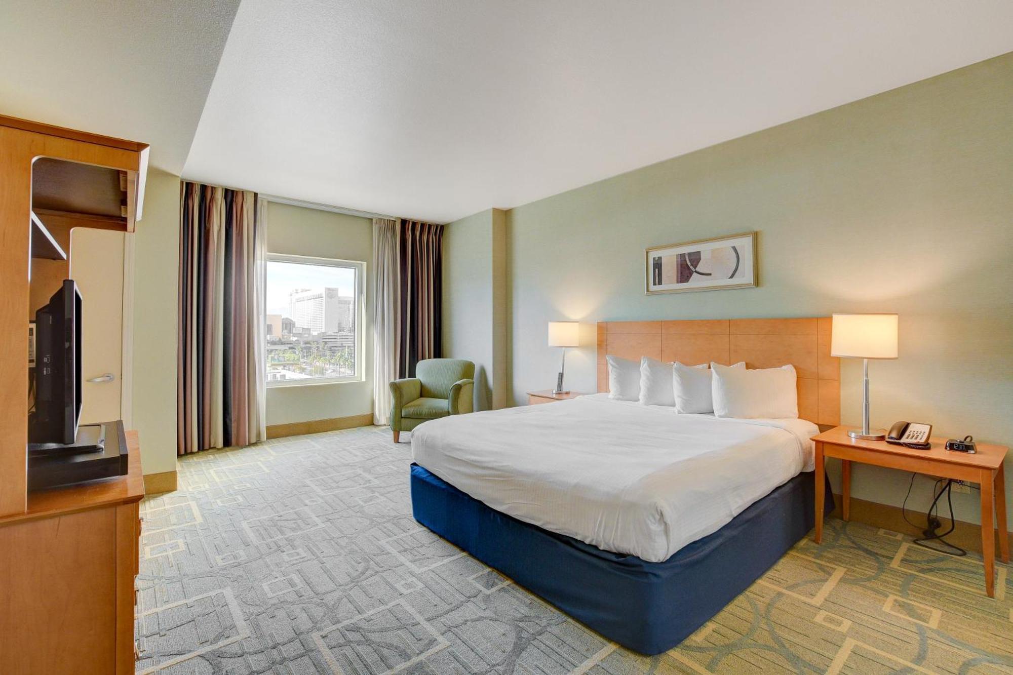 One-Bedroom Suite