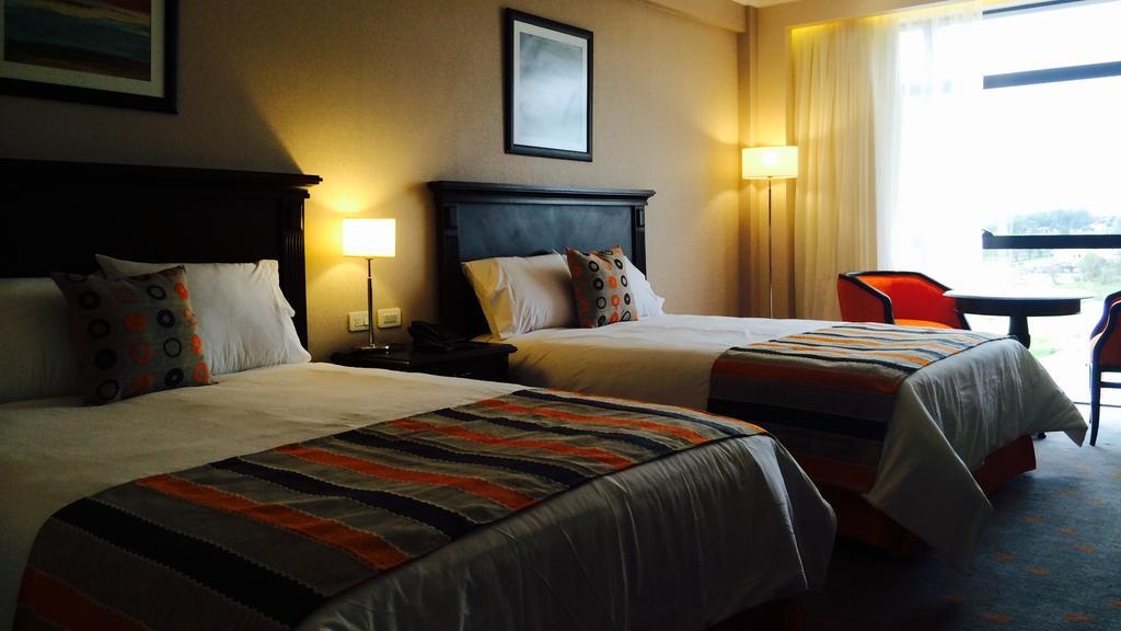 Queen Room Two Queen Beds