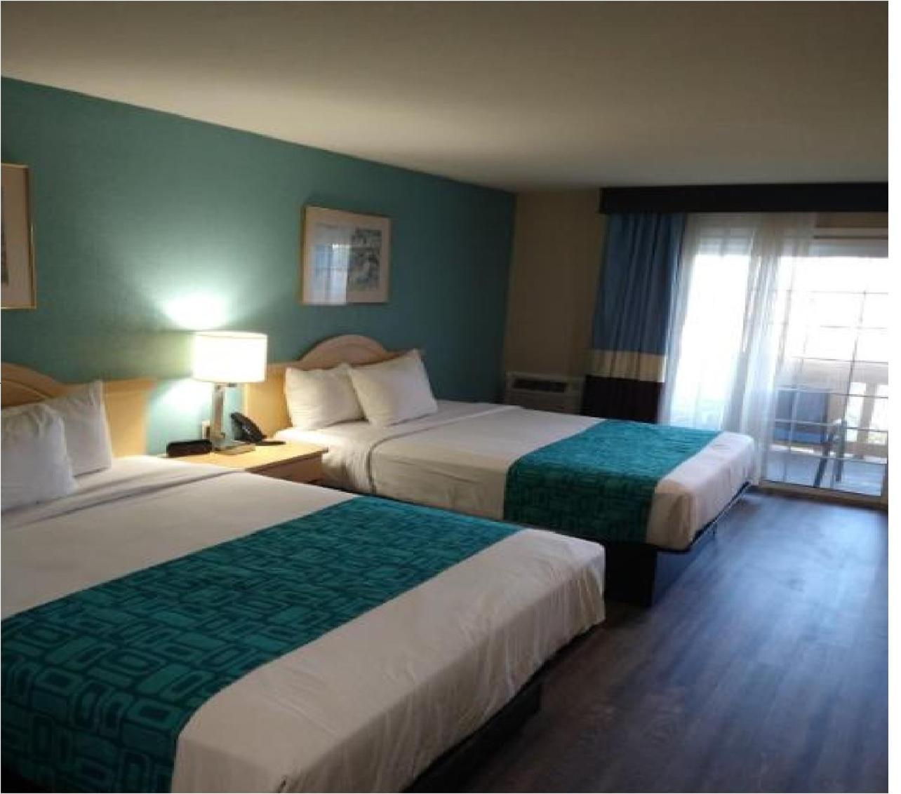 Queen Room Two Queen Beds Ocean View Non-Smoking