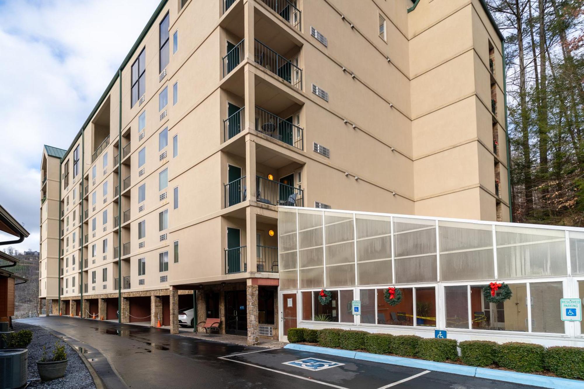 Apartment Mountain View
