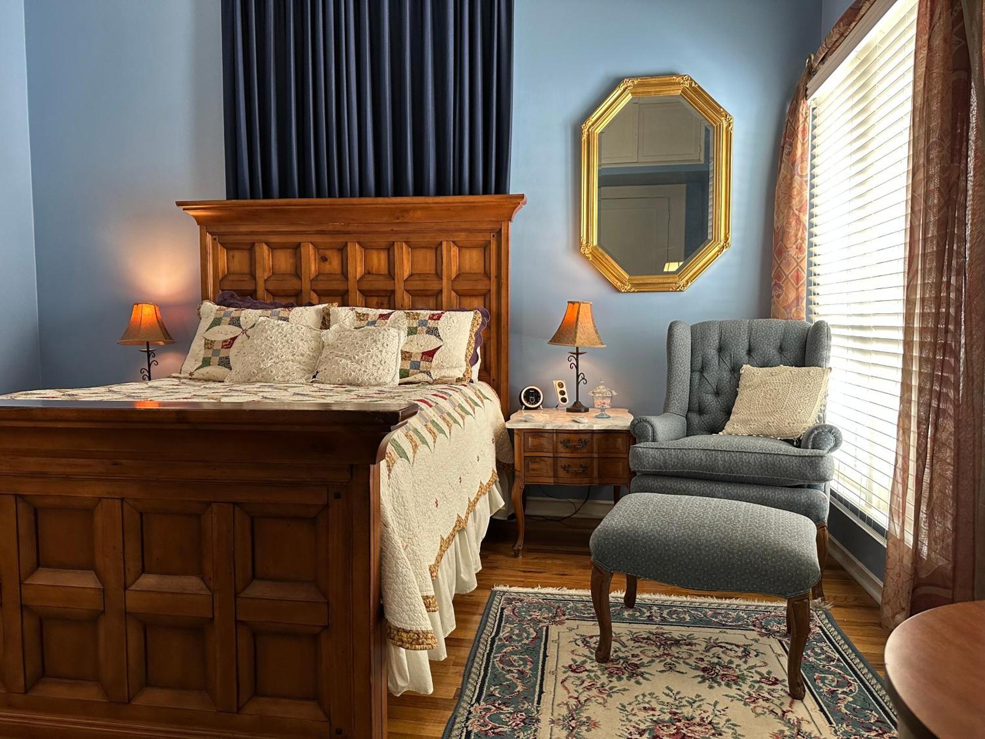 Luxury Triple Room