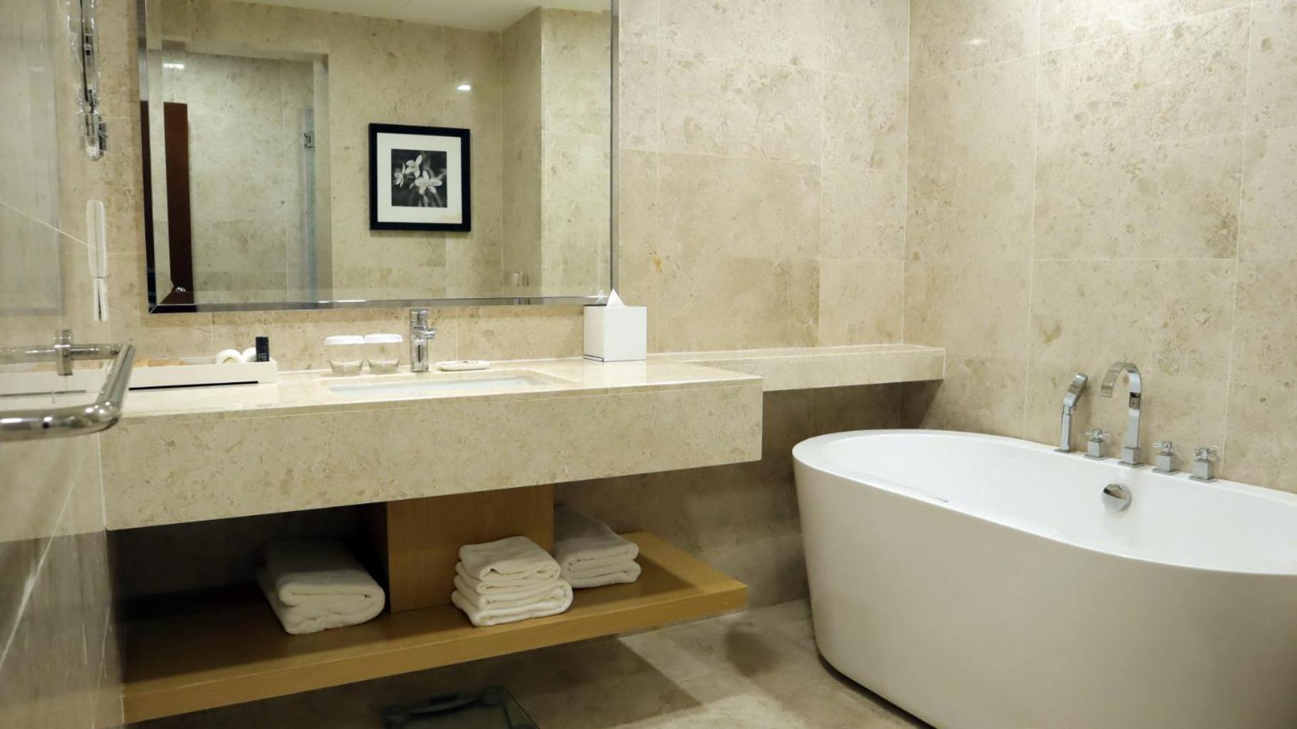 One-Bedroom Suite