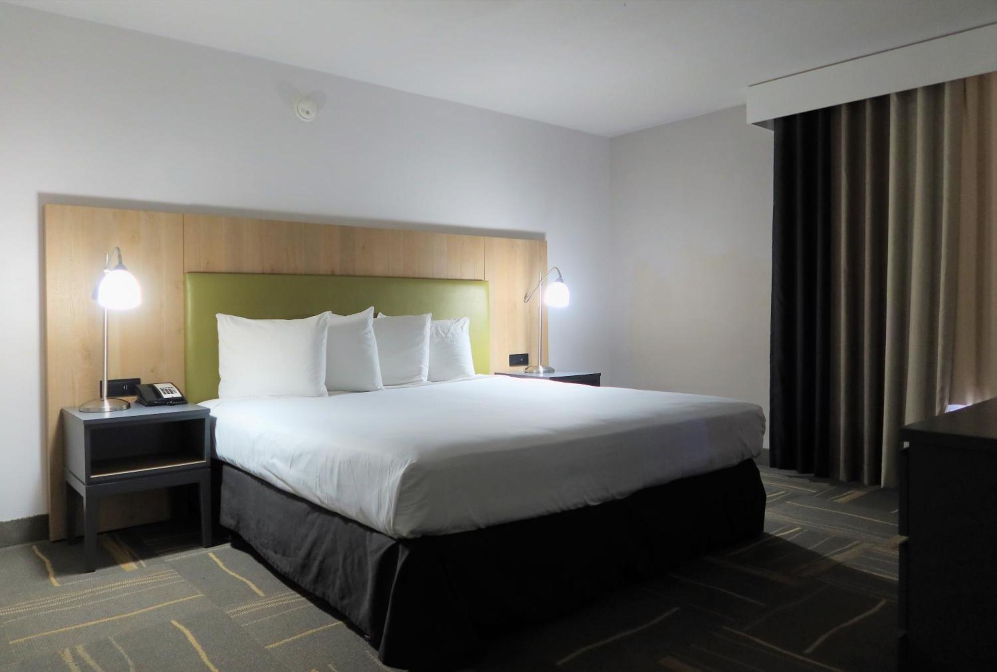 Queen Room Disability Access