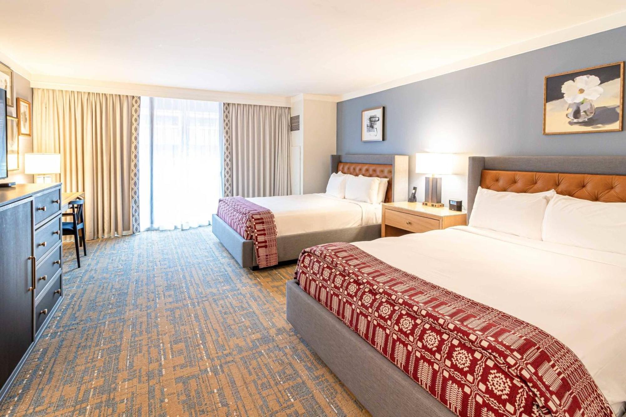 Premium Queen Room Balcony