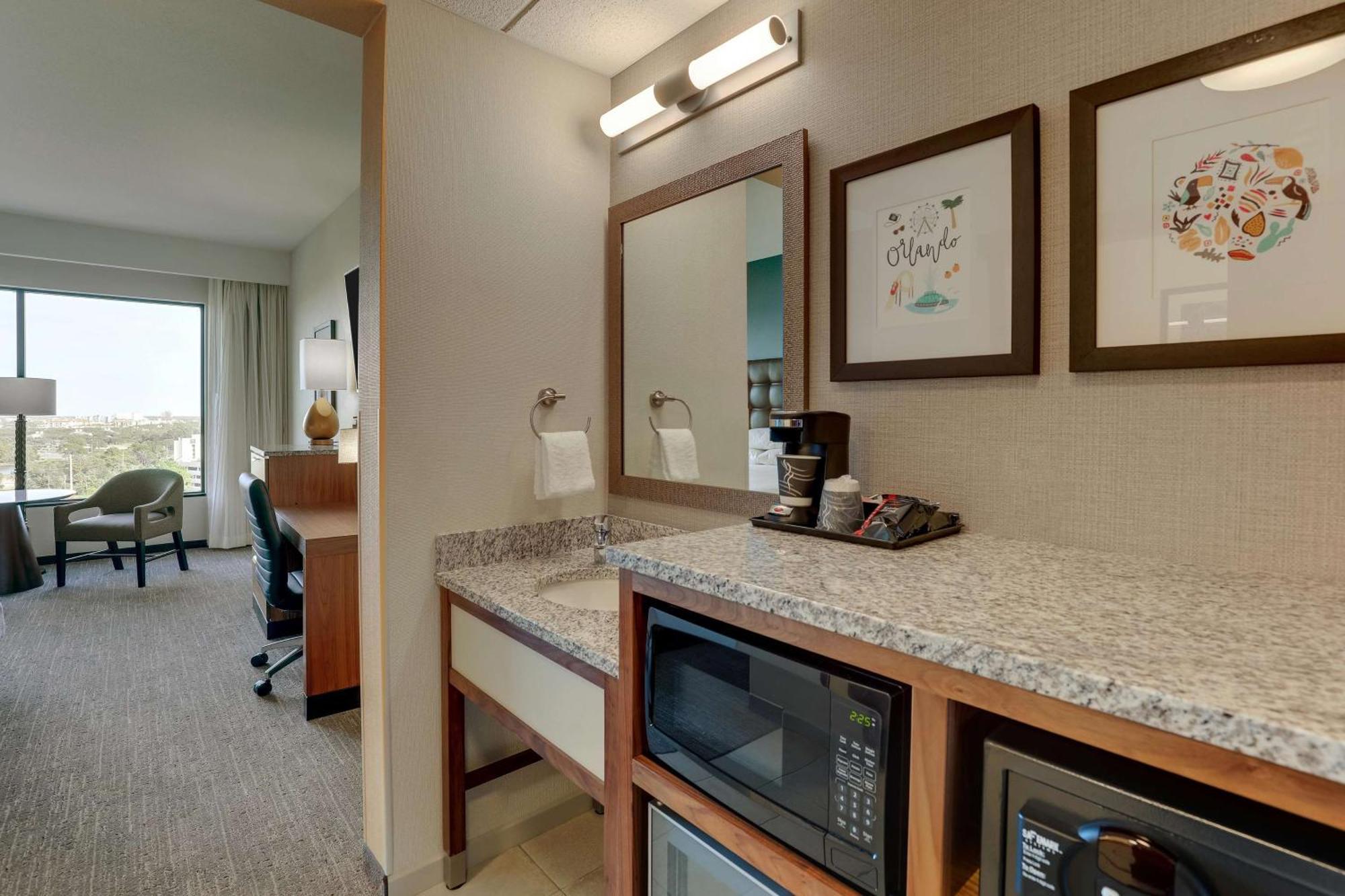 Deluxe King Room