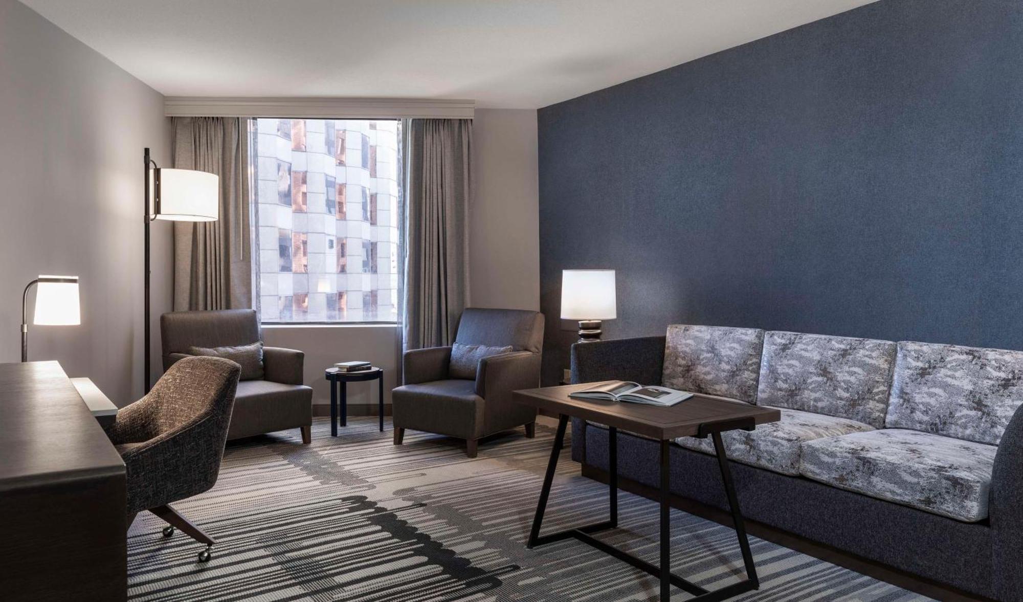 Regency Suite