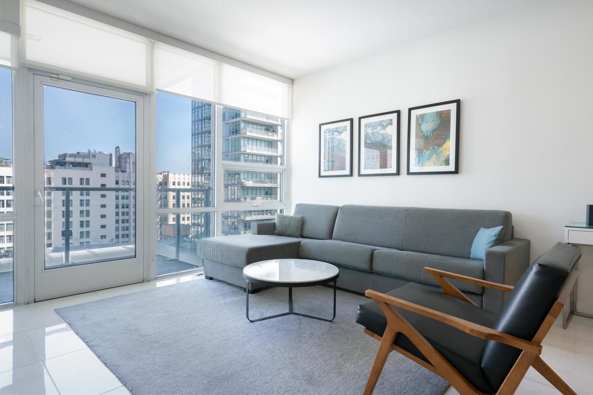 One Bedroom Executive Corner