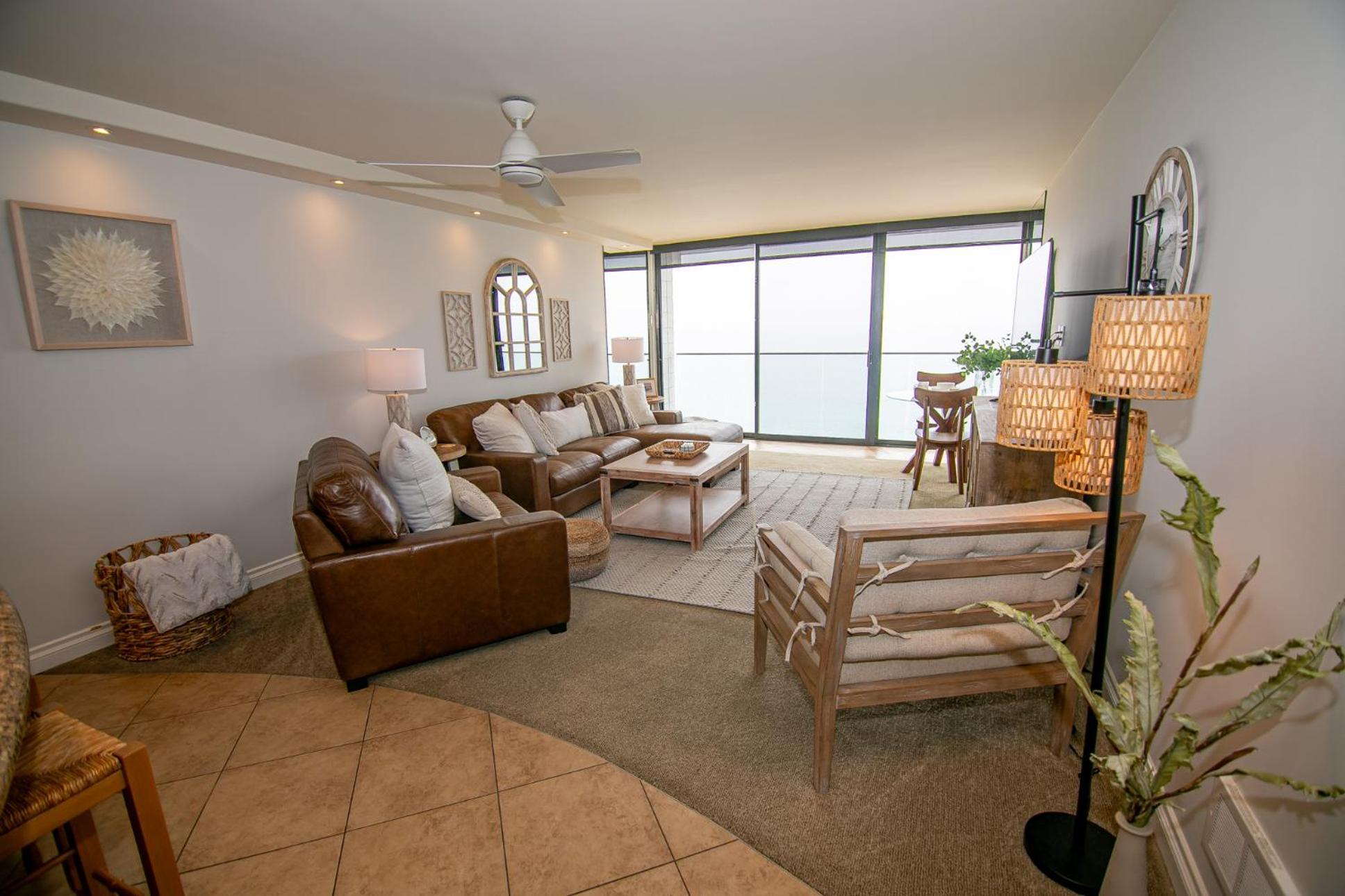 Two-Bedroom Apartment Ocean View