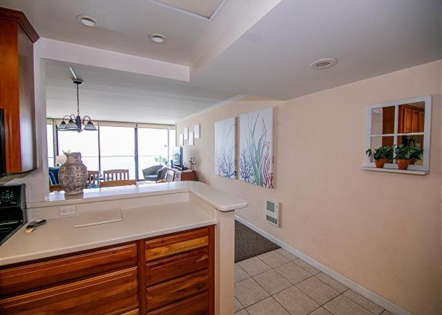 One-Bedroom Apartment Ocean View
