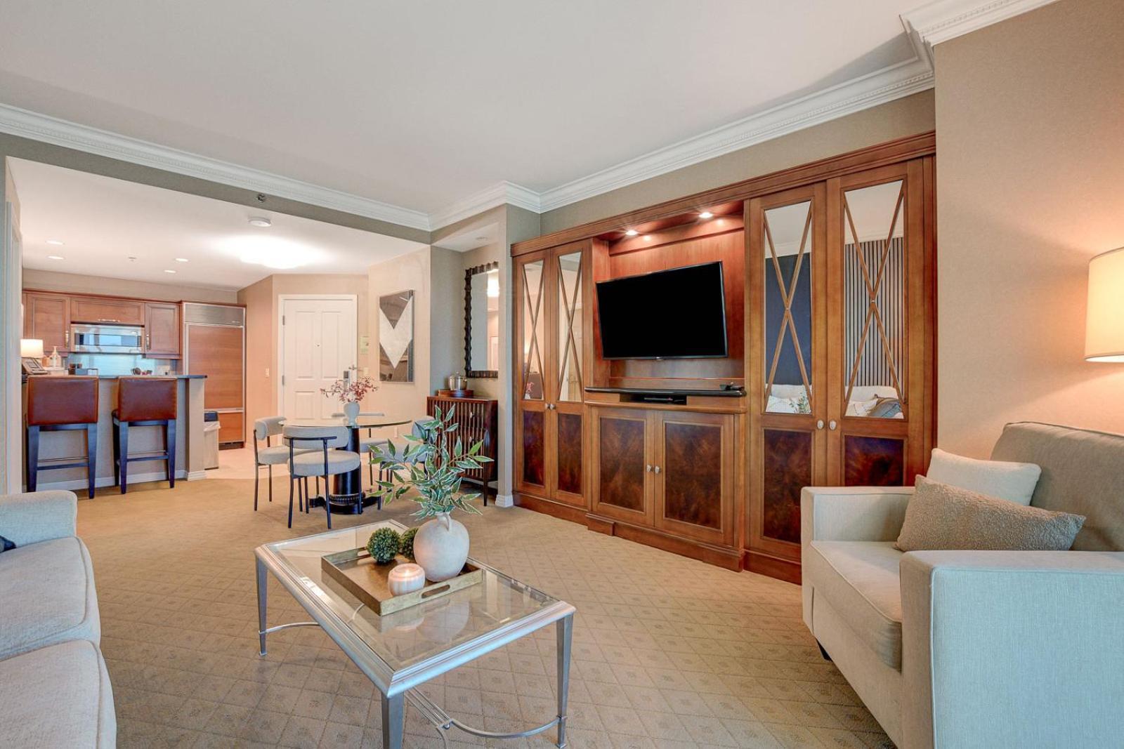 One-Bedroom Suite