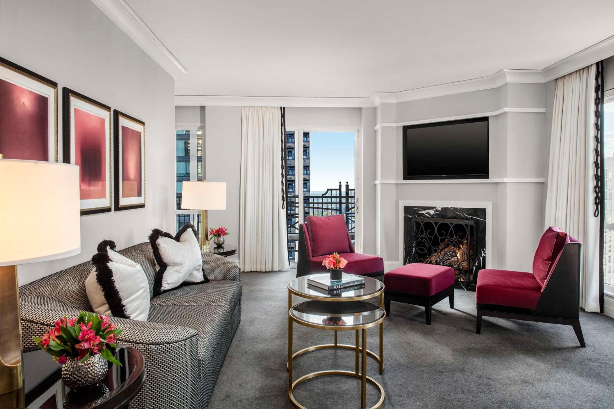 Gold Coast Terrace King Suite