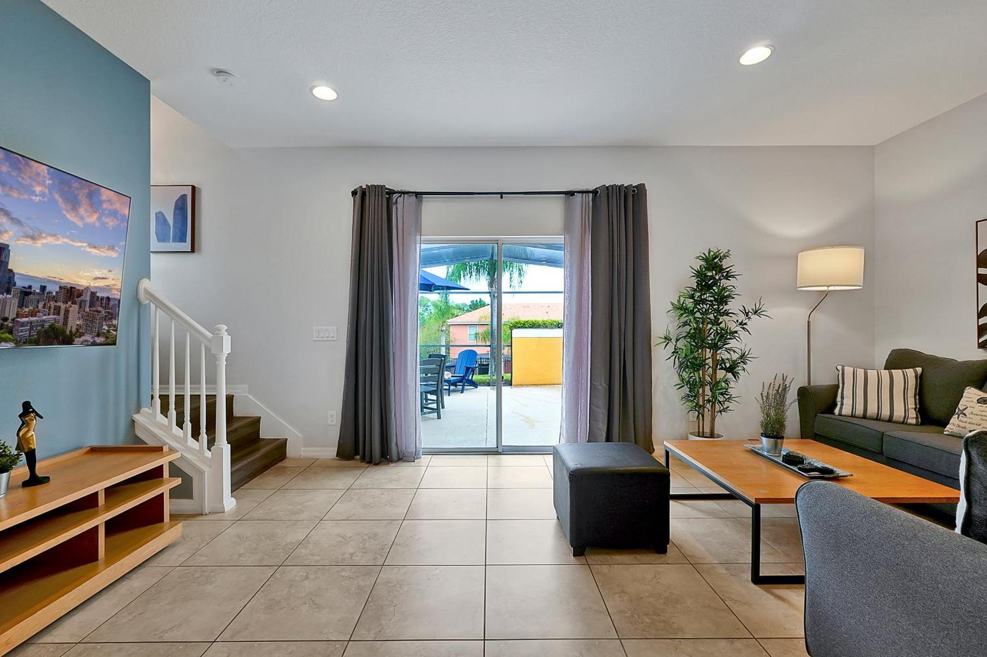 Two-Bedroom Townhouse Private Hot Tub
