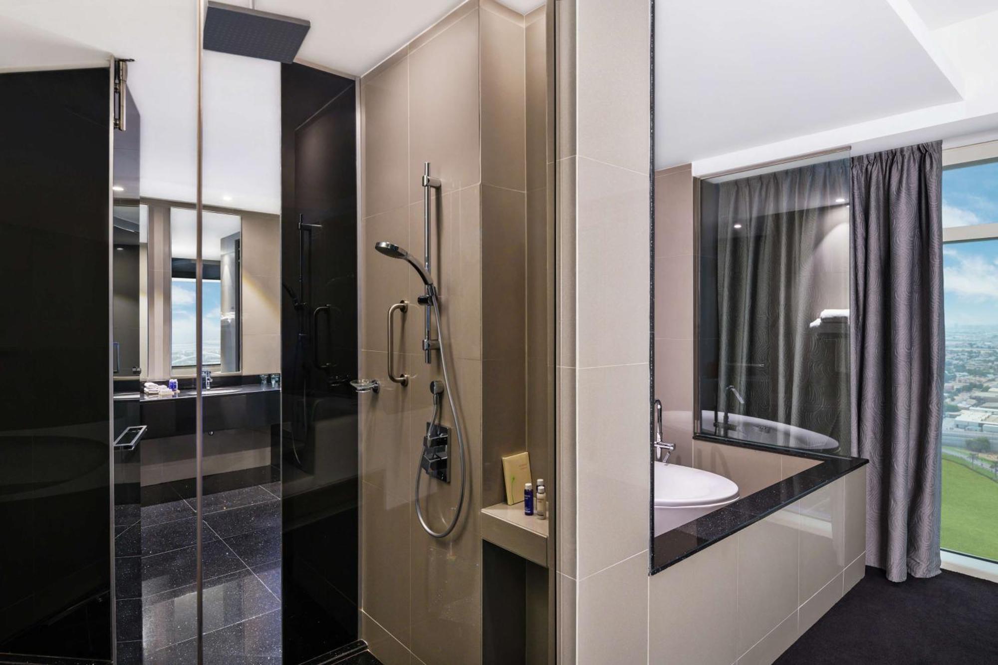 Apartament typu Vibrant Suite z łóżkiem typu king-size