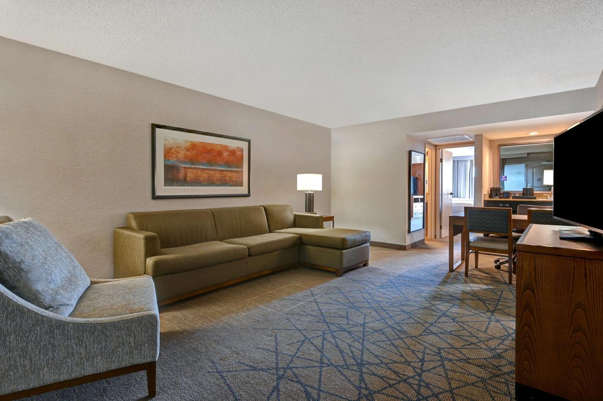King Suite Two King Beds