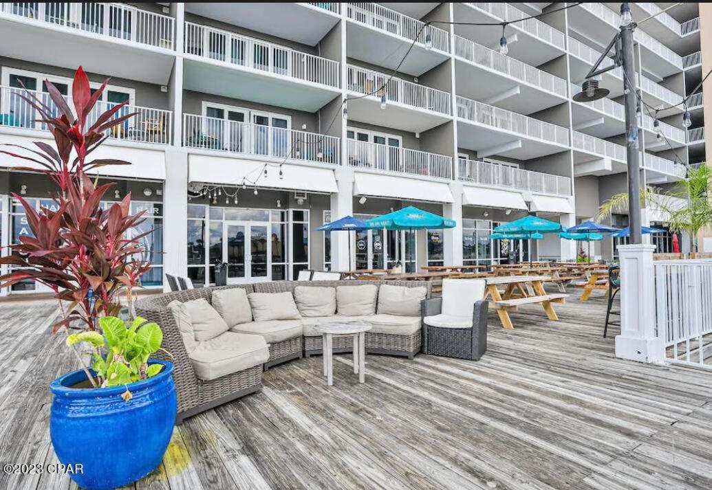 Apartment Lake View